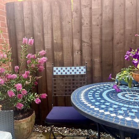 Vila Entire Two Bed Coach House Super King Beds Turn Into Singles Exeter Exteriér fotografie